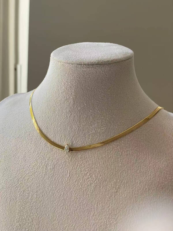 Mini Pear Snake Necklace