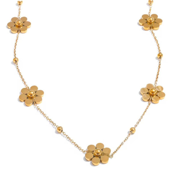 Daisy Flower Necklace